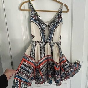 Alexis Cutout Silk Print Mini Dress size small but fits XS